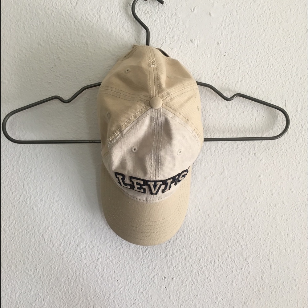 Levi’s hat - Picture 2 of 3